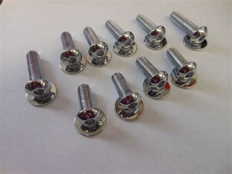 Motorcycle Fender Bolts & Clips for 2003 Harley